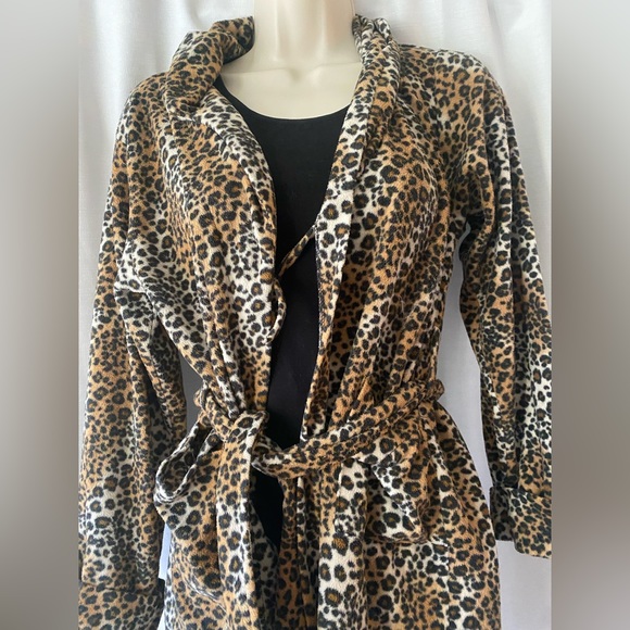 Sexy Leopard Robe - Picture 2 of 5
